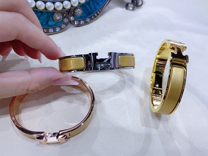 [LORA]H CHAMPAGNE BRACELET