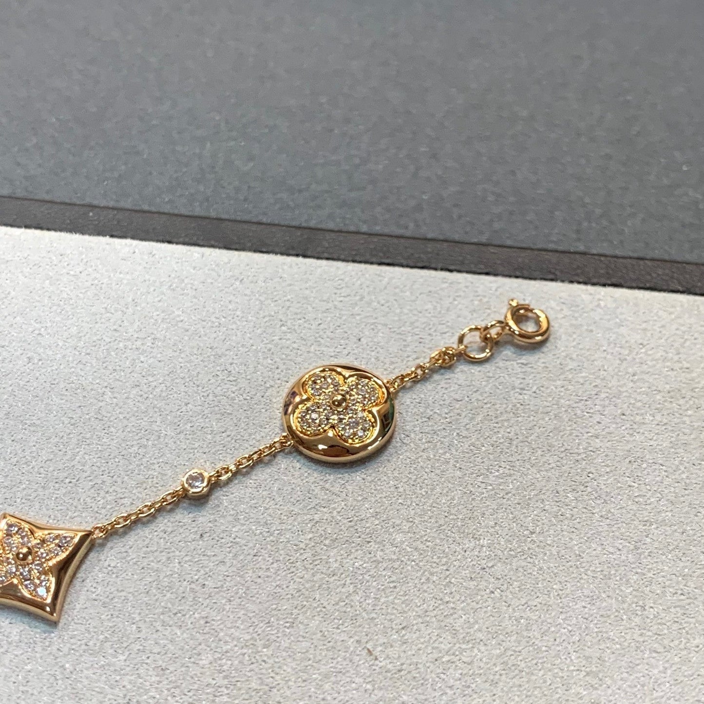 [LORA]STAR AND SUN 4 MOTIFS GOLD DIAMONDS BRACELET