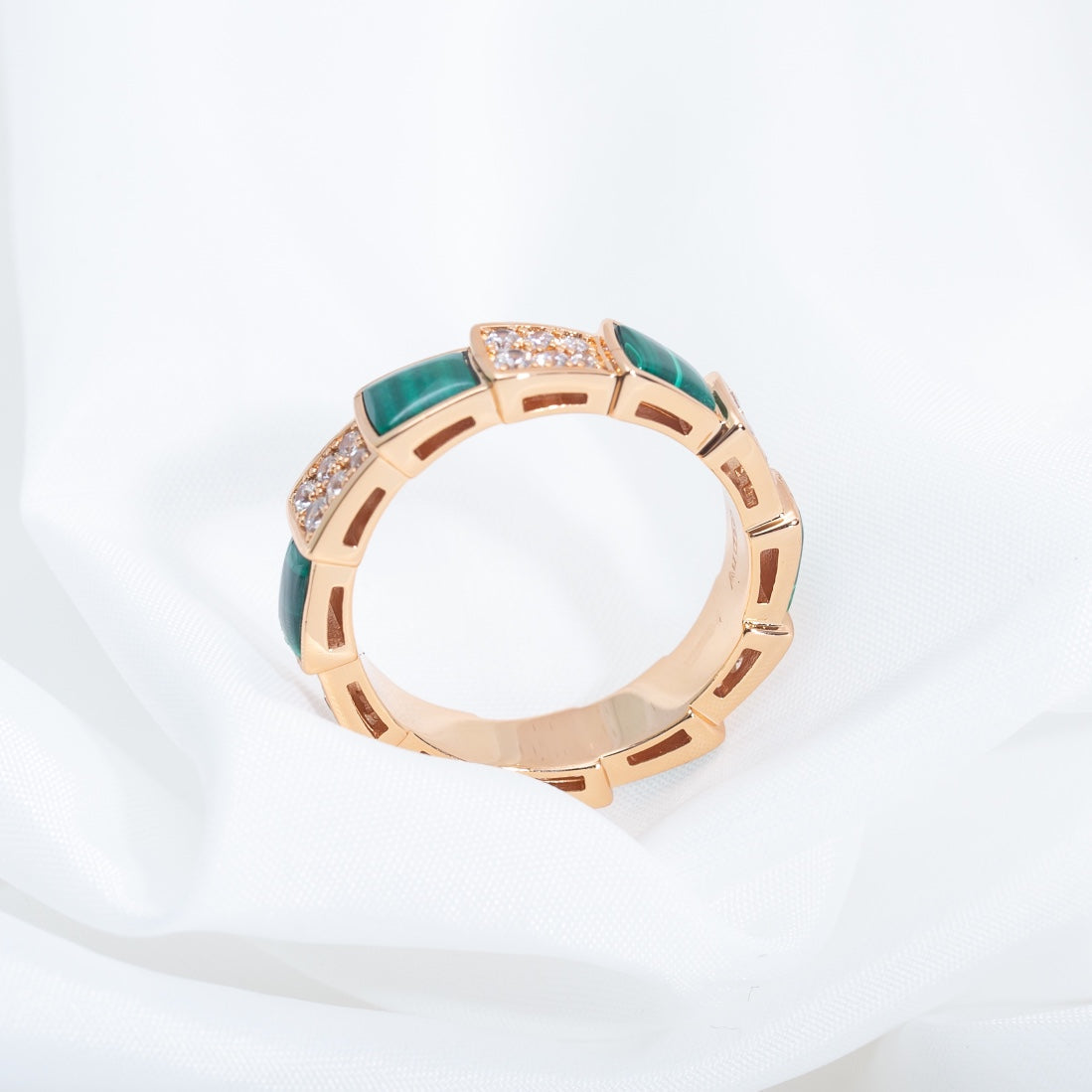 [LORA]SERPENTI RING PINK GOLD MALACHITE DIAMOND PAVED 4MM