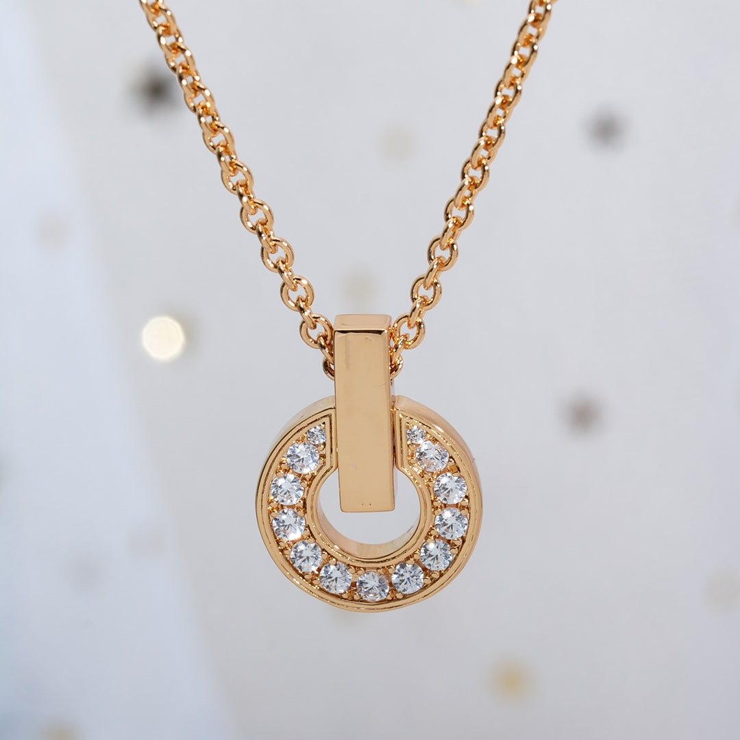 [LORA]GARI NECKLACE PINK GOLD DIAMOND