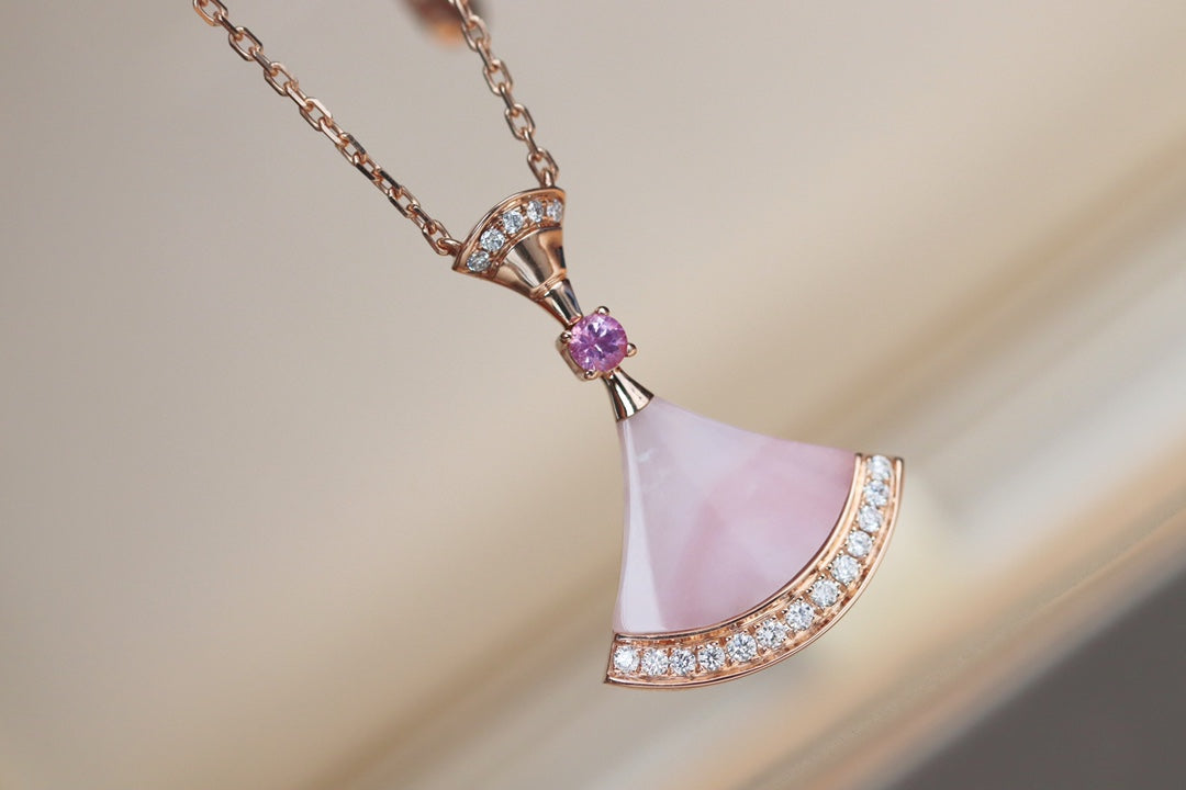 [LORA]DREAM NECKLACE PINK MOP DIAMOND