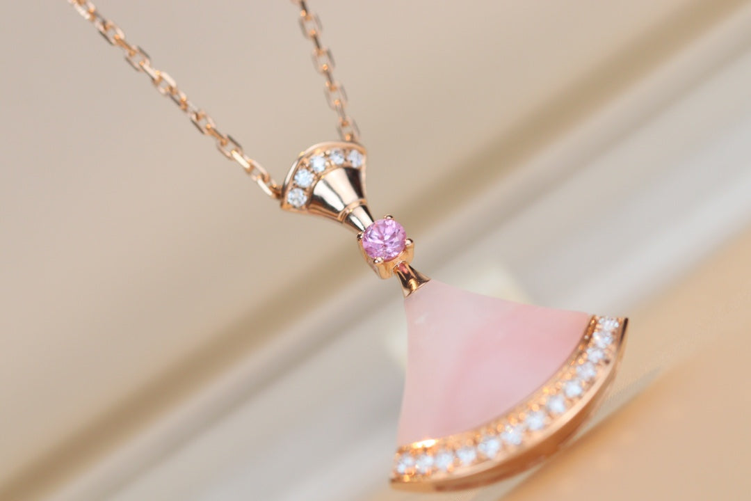 [LORA]DREAM NECKLACE PINK MOP DIAMOND