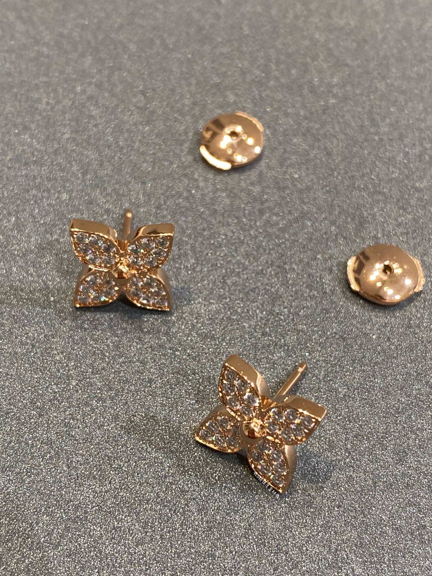 [LORA]STAR DIAMOND EARRINGS
