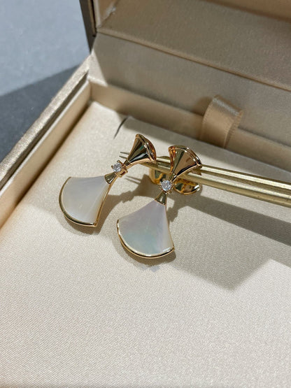 [LORA]DREAM MOP 1 DIAMOND EARRINGS