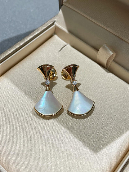 [LORA]DREAM MOP 1 DIAMOND EARRINGS