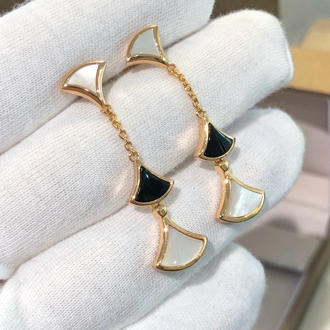 [LORA]DREAM EARRINGS 3 MOTIFS ONYX MOP PINK GOLD