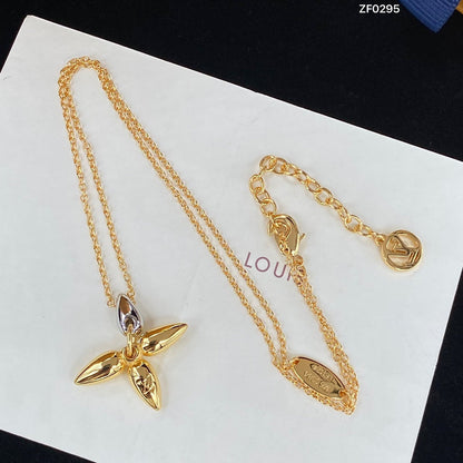 [LORA]LOUISETTE PEDANT GOLD NECKLACE