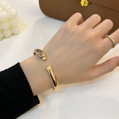 [LORA]PANTHERE GOLD OPEN BRACELET