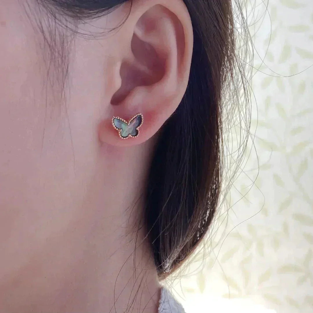 [Lora]BUTTERFLY DARK MOP  EARRINGS