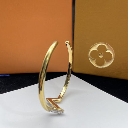 [LORA]VOLTE UPSITE DOWN DIAMOND GOLD OPEN BRACELET