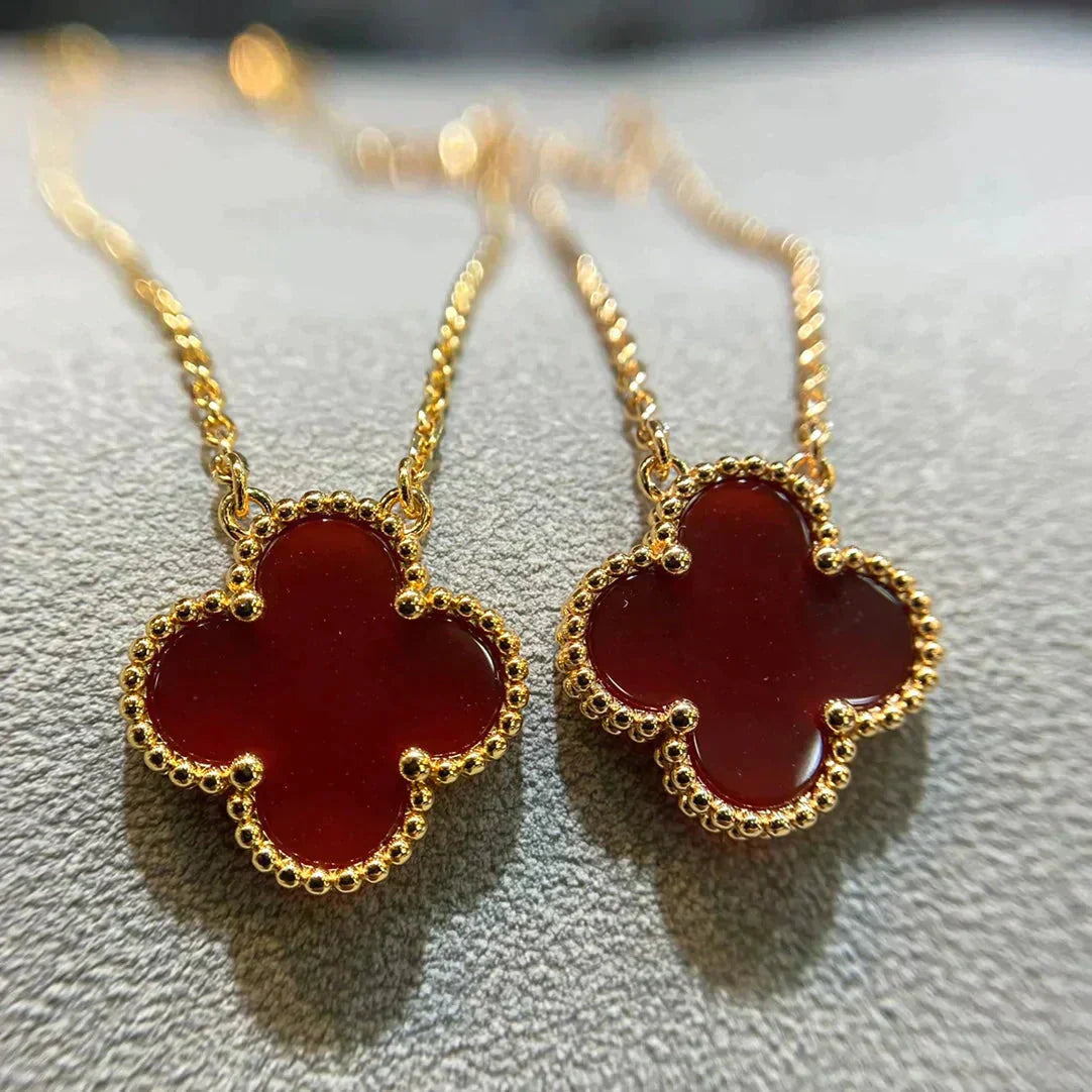 [LORA]CLOVER 15MM CARNELIAN SINGLE FLOWER NECKLACE