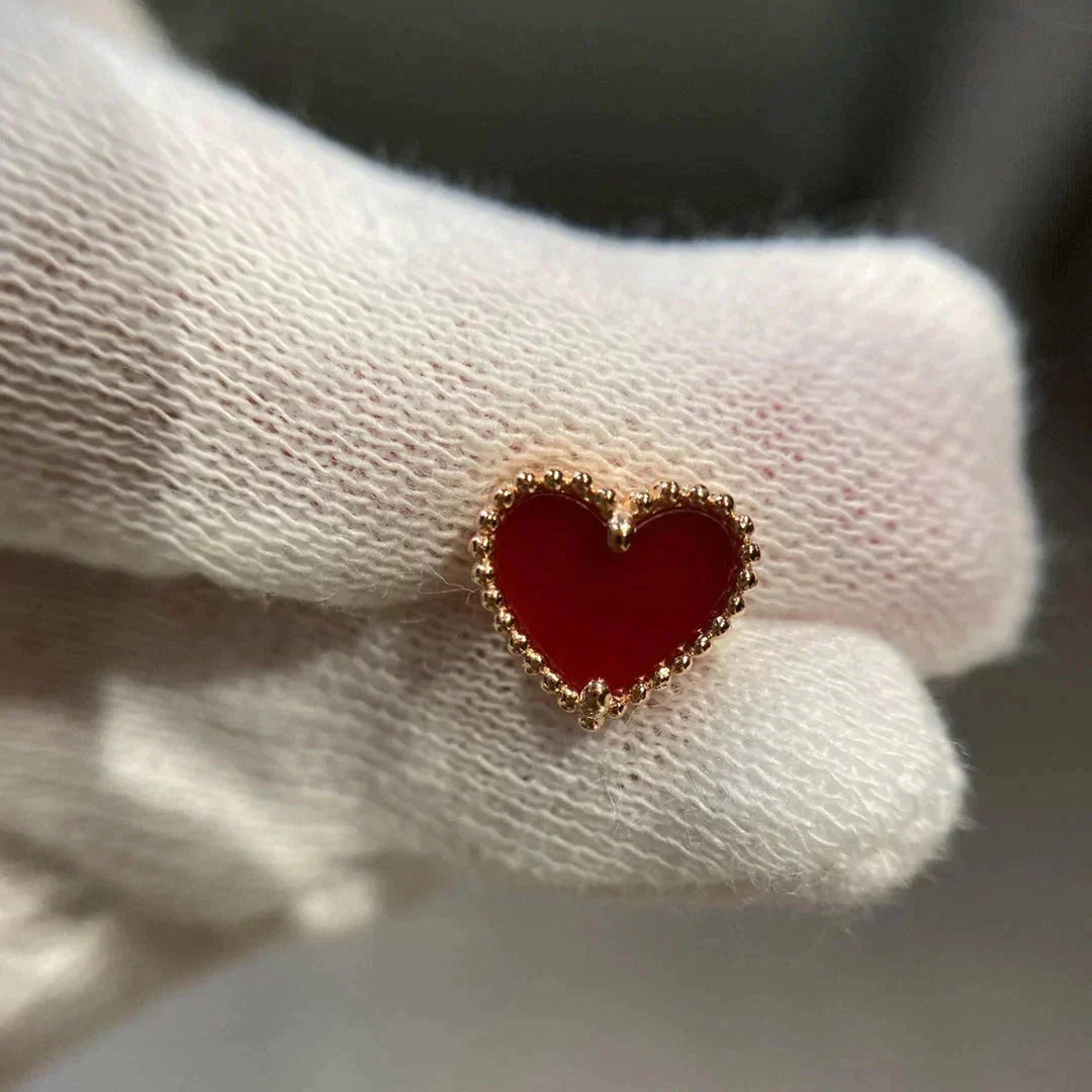 [LORA]HEART CARNELIAN STUD EARRINGS