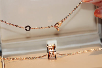 [LORA]ZERO 1 ROCK PEDANT PINK GOLD BLACK NECKLACE