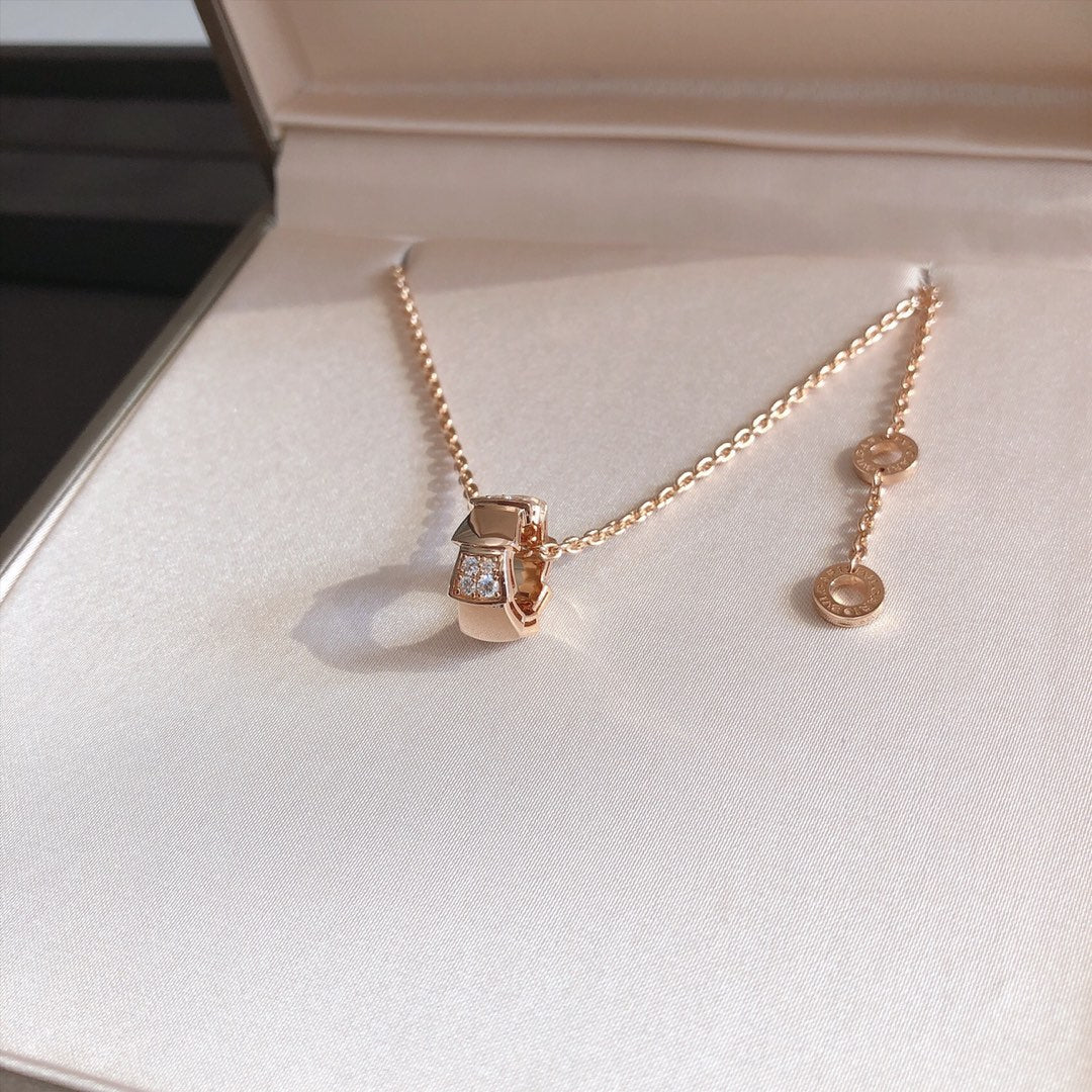 [LORA]SERPENTI PEDANT DIAMOND PINK GOLD NECKLACE