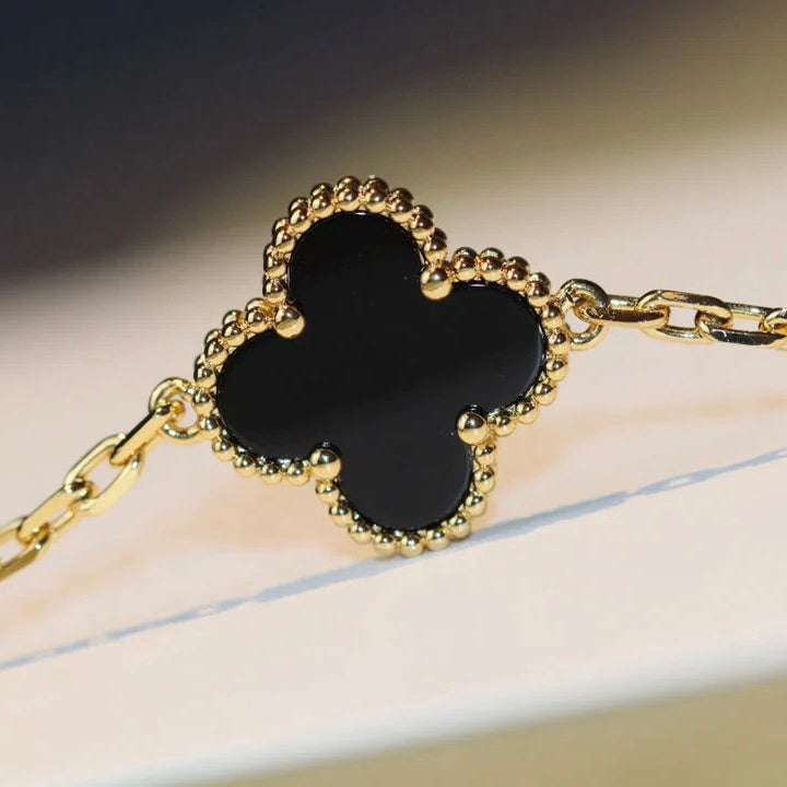 [Lora]CLOVER 20 MOTIFS ONYX NECKLACE