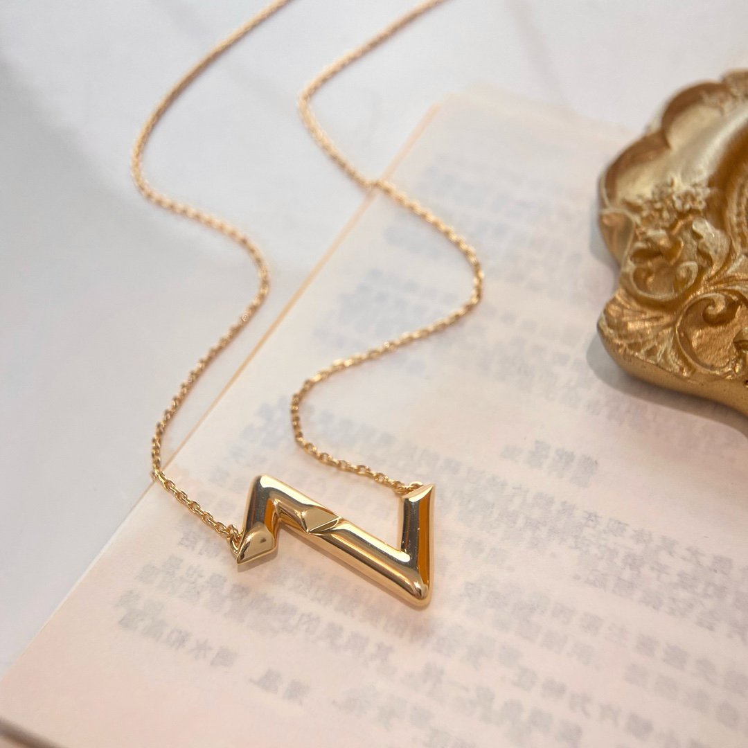 [LORA]VOLTE UPSIDE DOWN NECKLACE