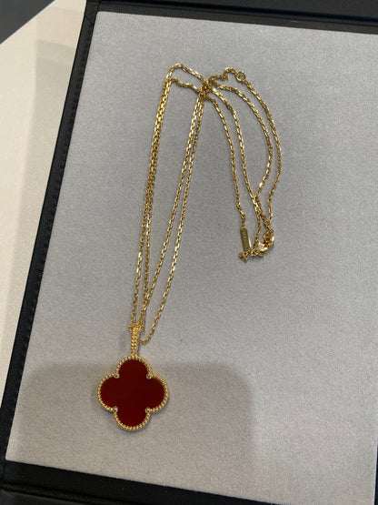 [LORA]CLOVER 25MM NECKLACE GOLD CARNELIAN