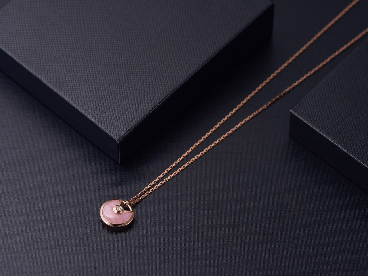 [LORA]AMULETTE ROSE GOLD PINK MOP NECKLACE