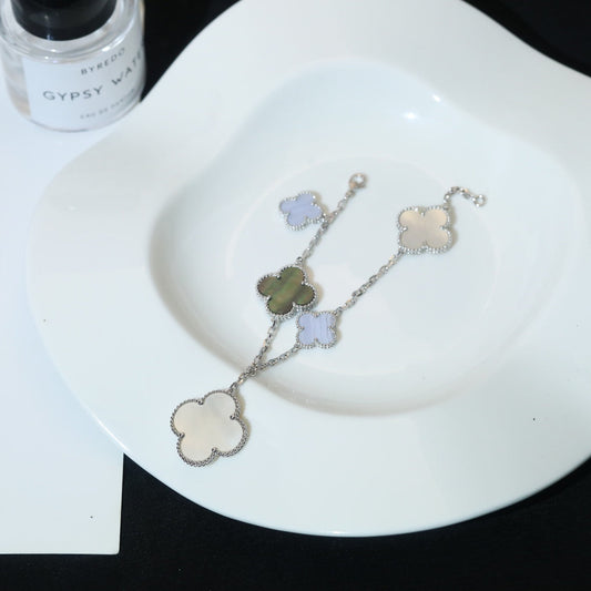 [LORA]CLOVER BRACELET 5 MOTIFS MOP CHALCEDONY SILVER
