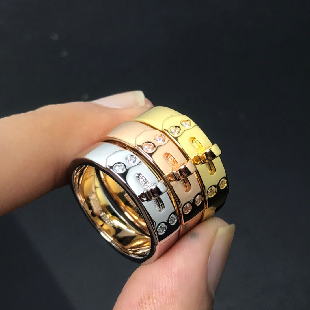 [LORA]KELLY MEDIUM RING