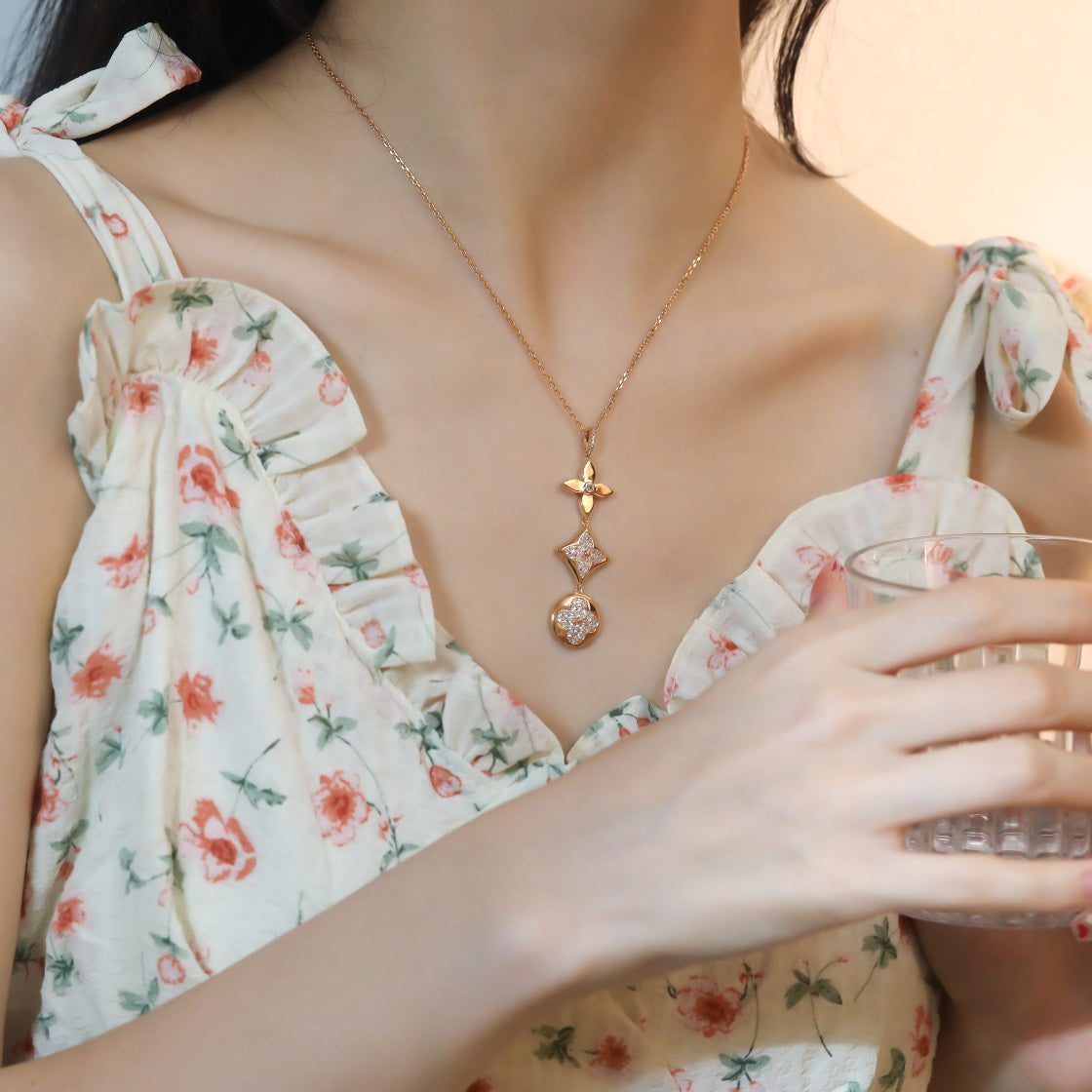 [LORA]STAR AND SUN DIAMOND PINK GOLD NECKLACE