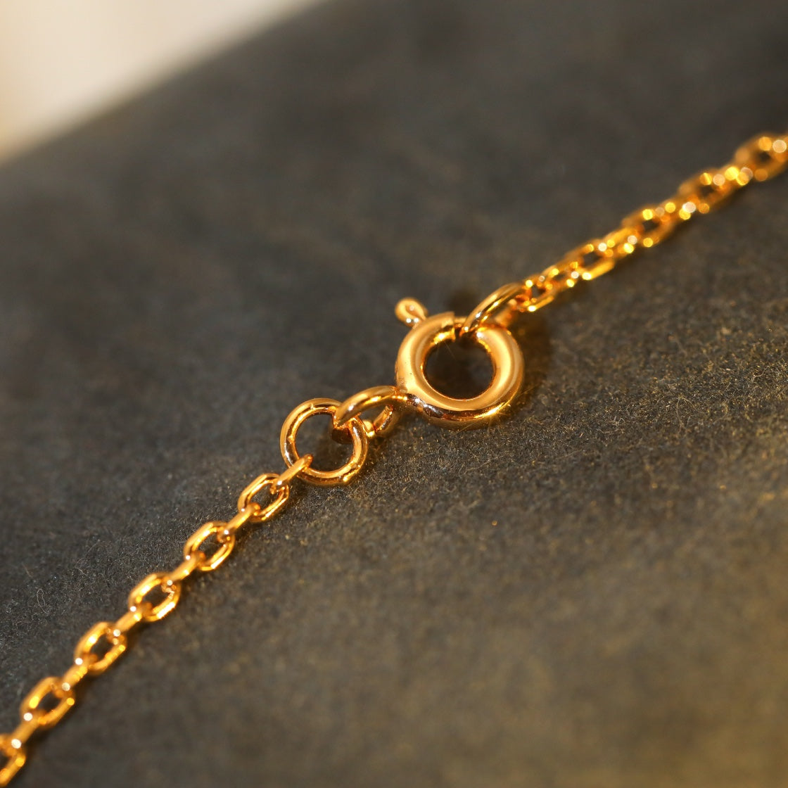 [LORA]SUN PEDANT PINK GOLD 1 DIAMOND NECKLACE