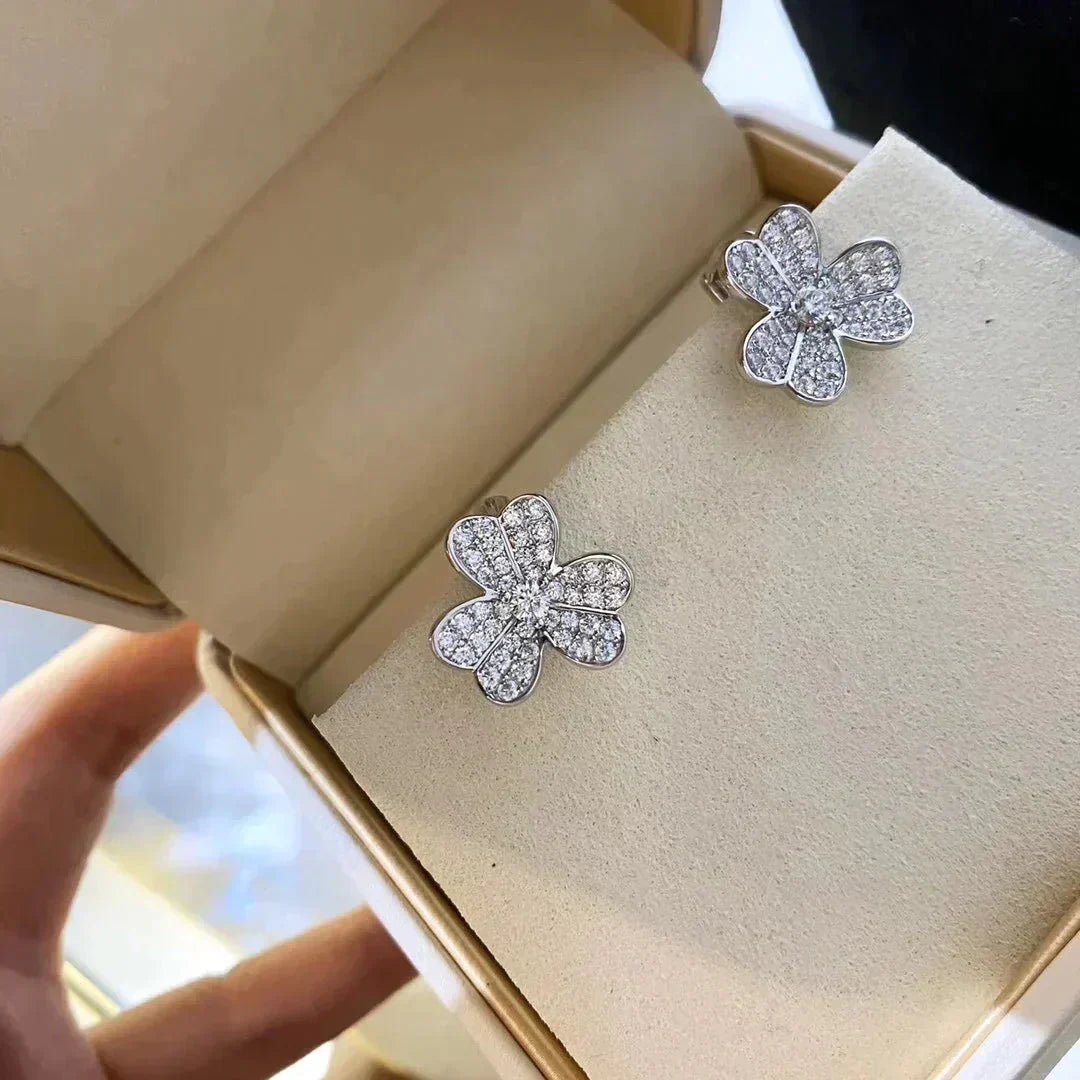 [LORA]CLOVER COMOS DIAMOND EARRINGS SILVER