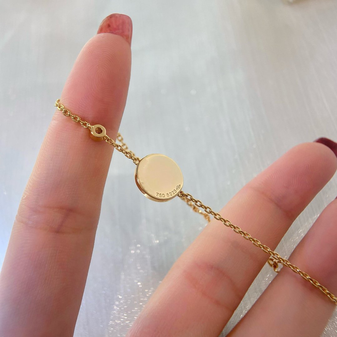 [LORA]SUN PEDANT CARNELIAN BRACELET