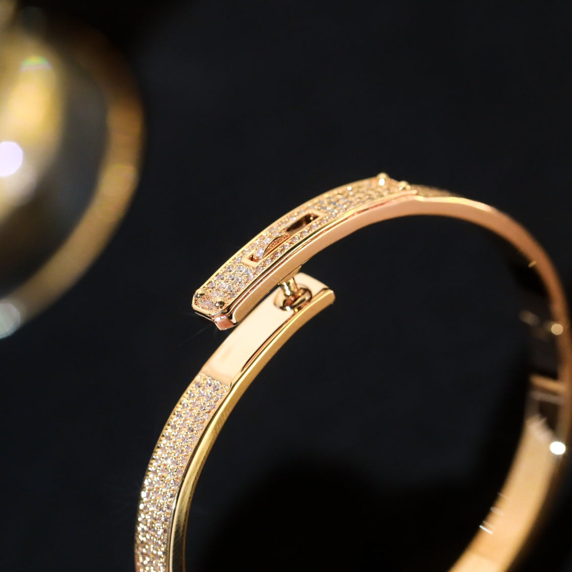 [LORA]KELLY BRACELET DIAMOND PAVED