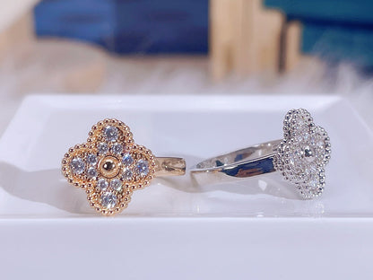 [LORA]CLOVER DIAMOND RING