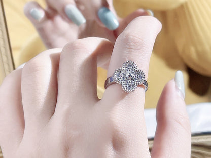 [LORA]CLOVER DIAMOND RING
