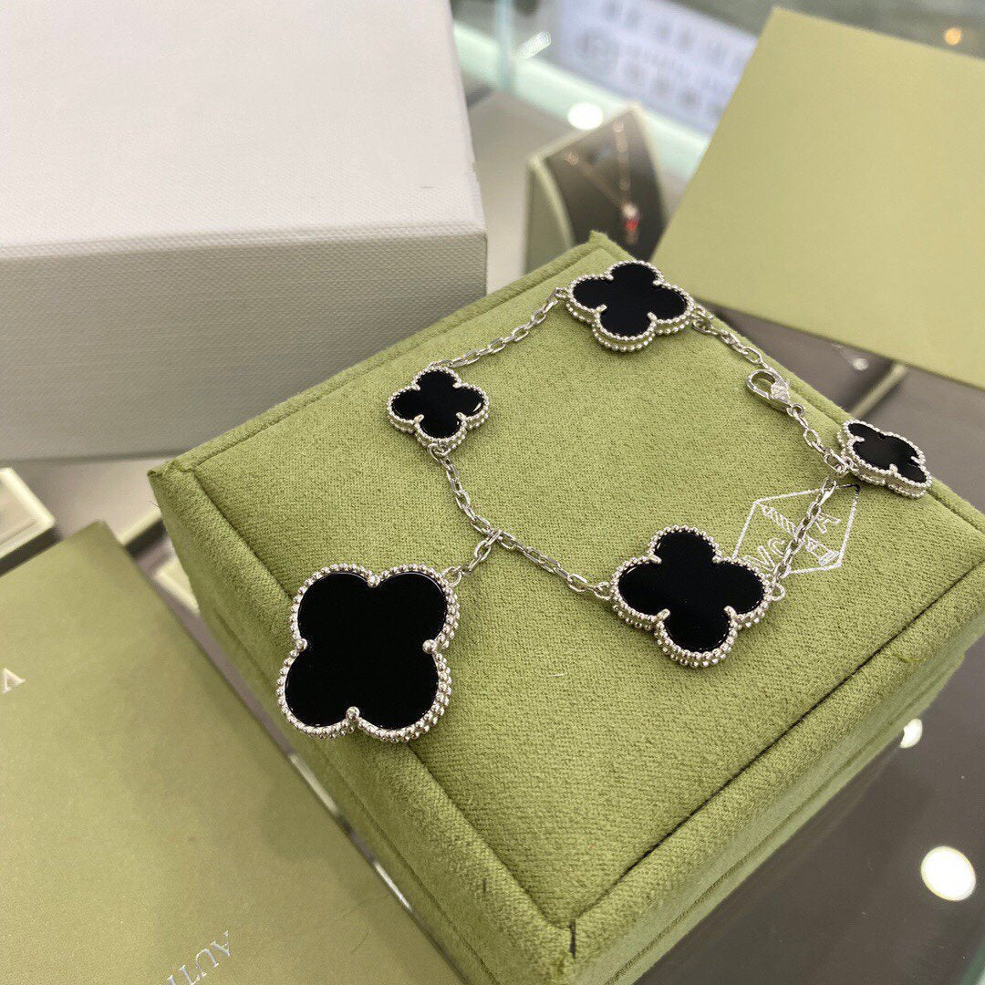 [Lora]CLOVER 5 MOTIFS SIVLER ONYX BRACELET