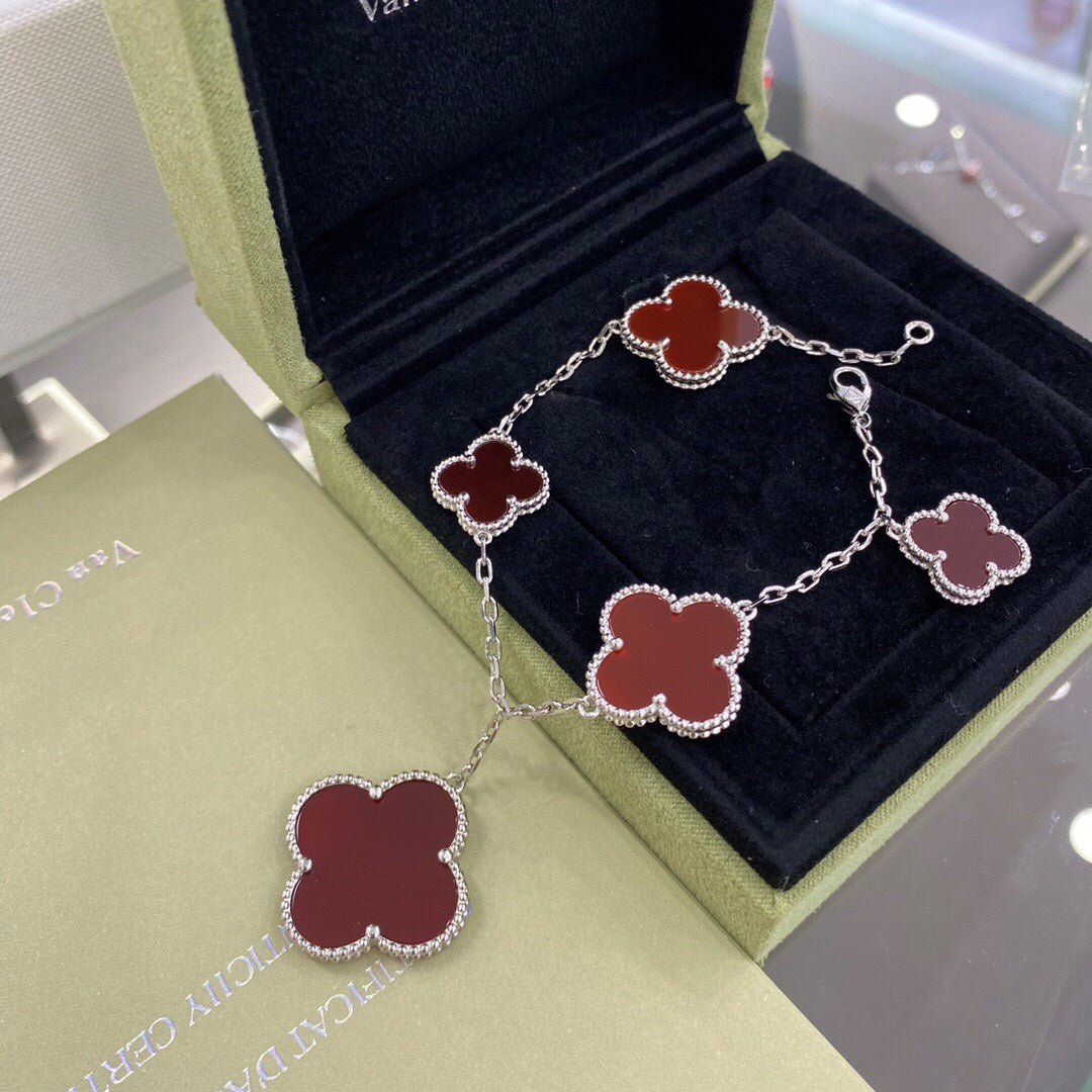 [LORA]CLOVER 5 MOTIFS SIVLER CARNELIAN BRACELET