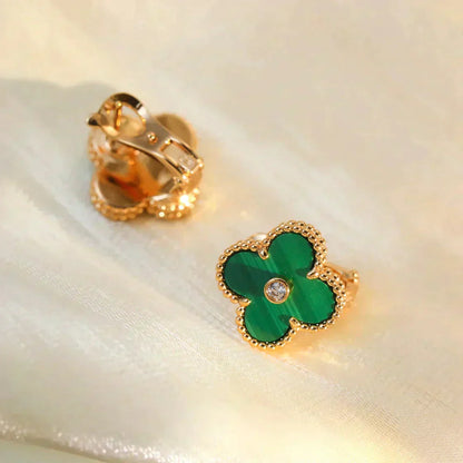 [LORA]CLOVER MEDIUM 1 MOTIFS MALACHITE DIAMOND EARRINGS