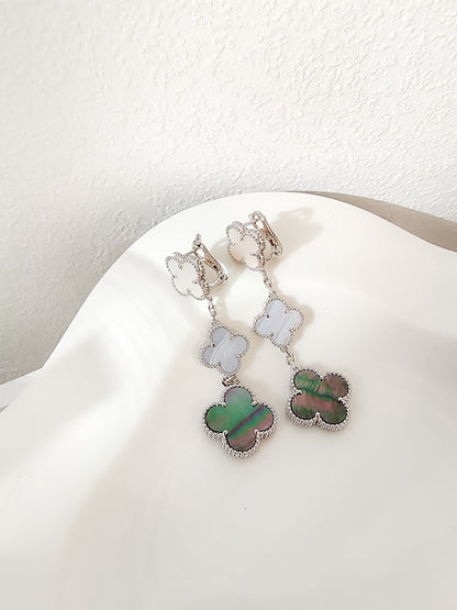 [Lora]CLOVER 3 MOTIFS CHALCEDONY DARK MOP SILVER EARRINGS