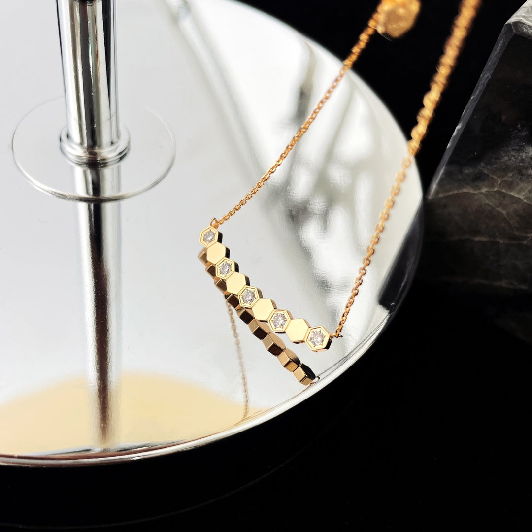 [LORA]BEE MY LOVE DIAMOND NECKLACE