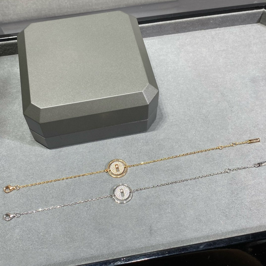 [LORA] LUCKY MOVE DIAMOND PAVED BRACELET