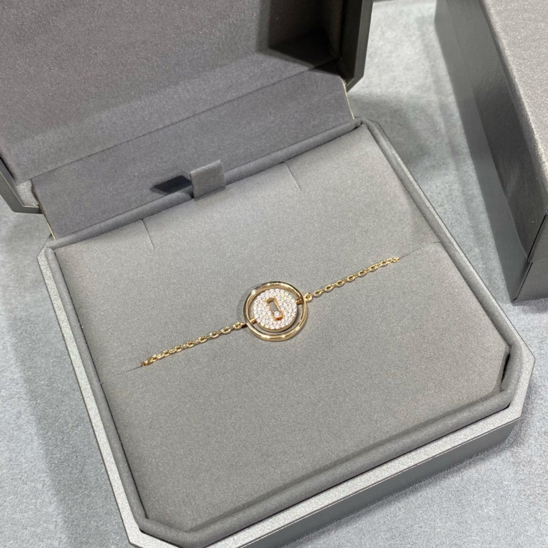 [LORA] LUCKY MOVE DIAMOND PAVED BRACELET