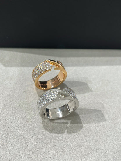 [LORA]LIENS EVIDENCE  DIAMOND PAVED RING
