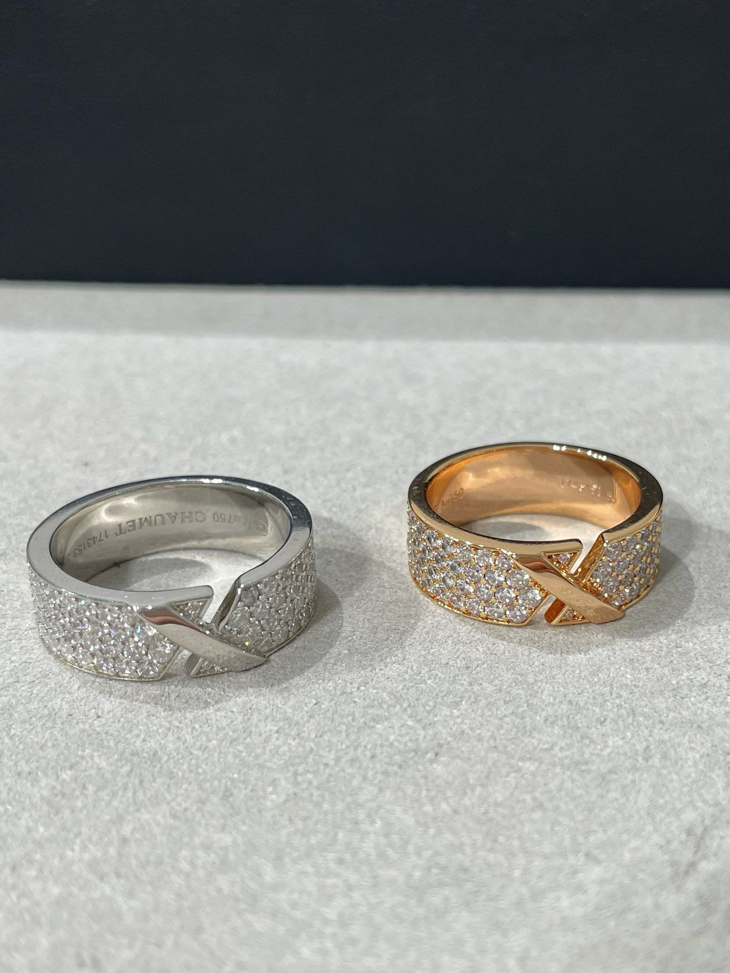 [LORA]LIENS EVIDENCE  DIAMOND PAVED RING