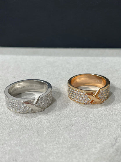 [LORA]LIENS EVIDENCE  DIAMOND PAVED RING