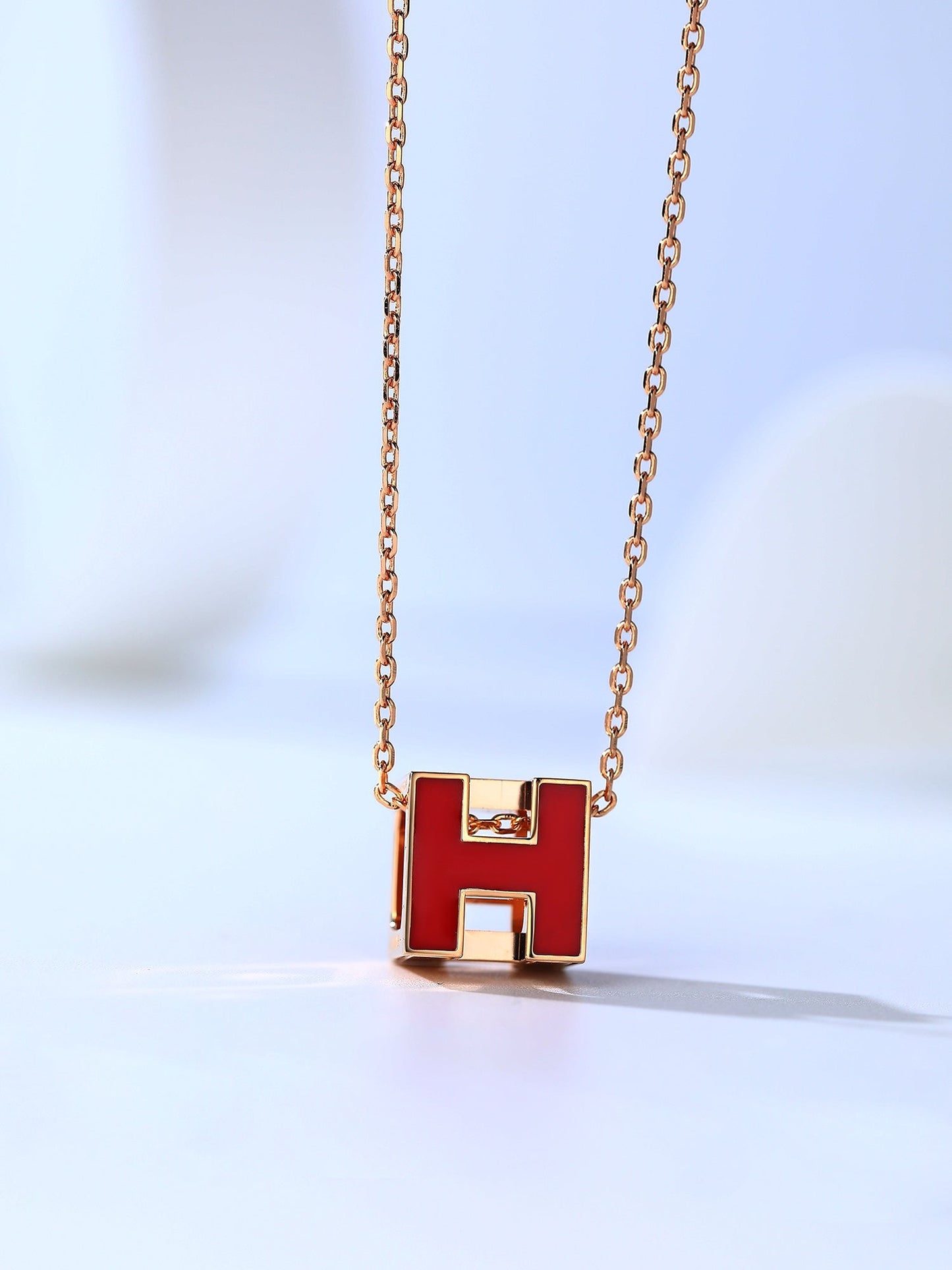 [LORA]H CAGE PINK GOLD NECKLACE