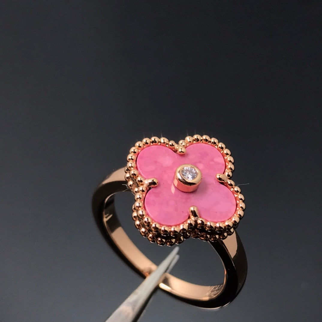 [LORA]CLOVER RHODONITE ROSE GOLD RING