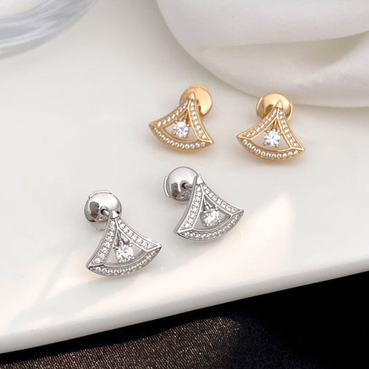 [LORA]DREAM MINI DIAMOND STUD EARRINGS