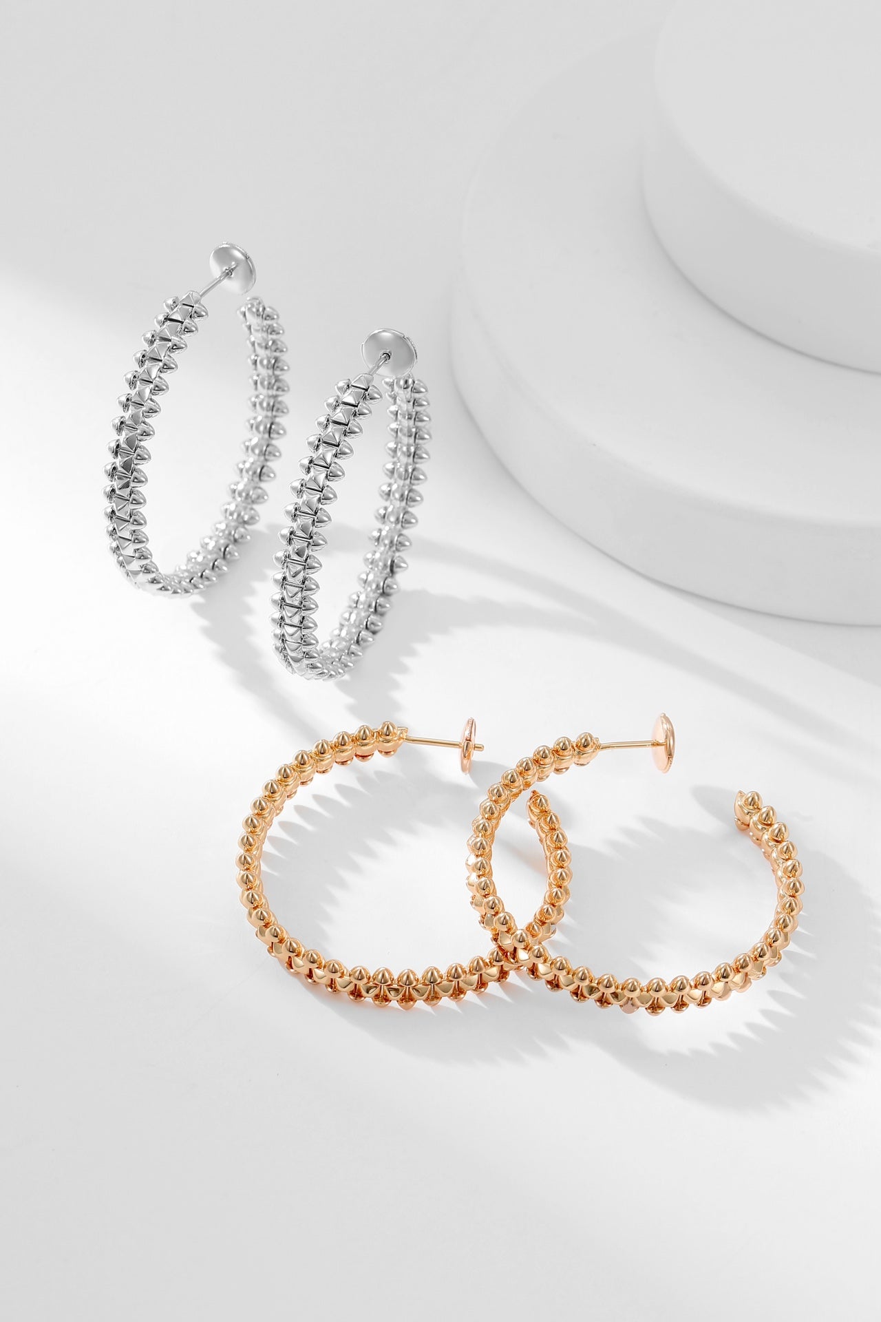 [LORA]CLASH HOOP EARRINGS