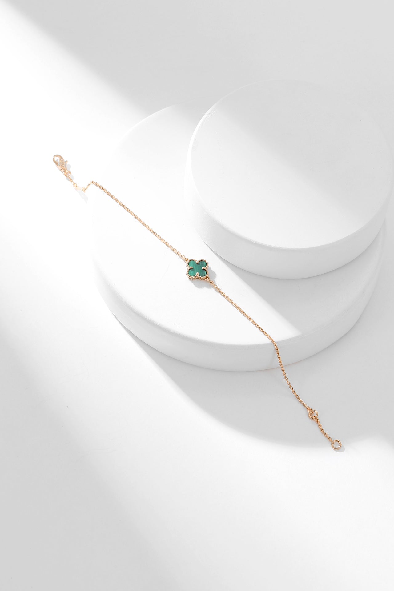 [LORA]CLOVER BRACELET MALACHITE 1 MOTIF