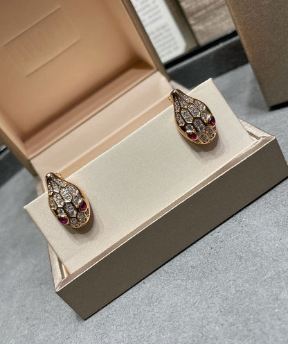 [LORA]SERPENT DIAMOND STUD EARRINGS