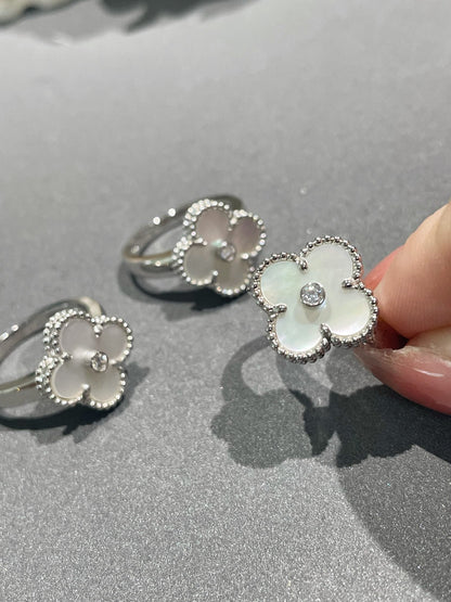[LORA]CLOVER SILVER MOP DIAMOND RING