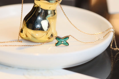 [LORA]JEUX MALACHITE 1 DIAMOND PINK GOLD NECKLACE