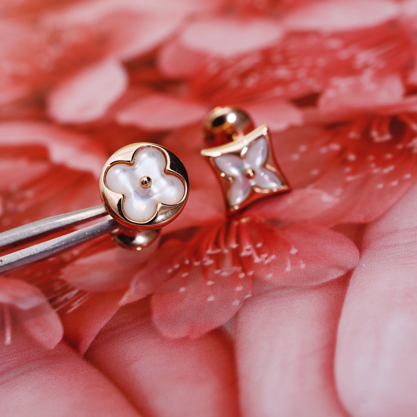 [LORA]STAR AND SUN PINK GOLD MOP STUD EARRINGS